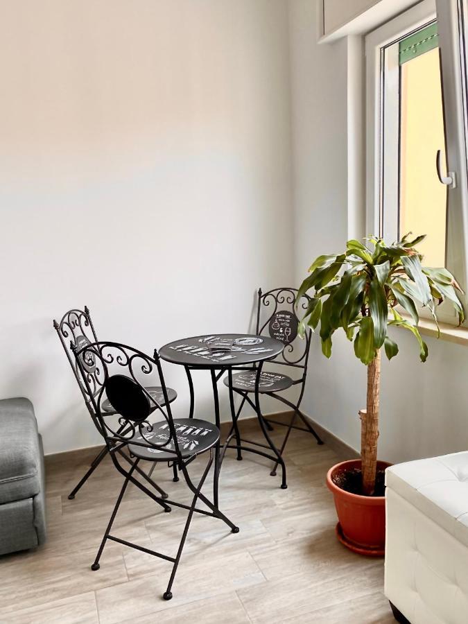 Bed and Breakfast Tres Joli Roma Exterior foto