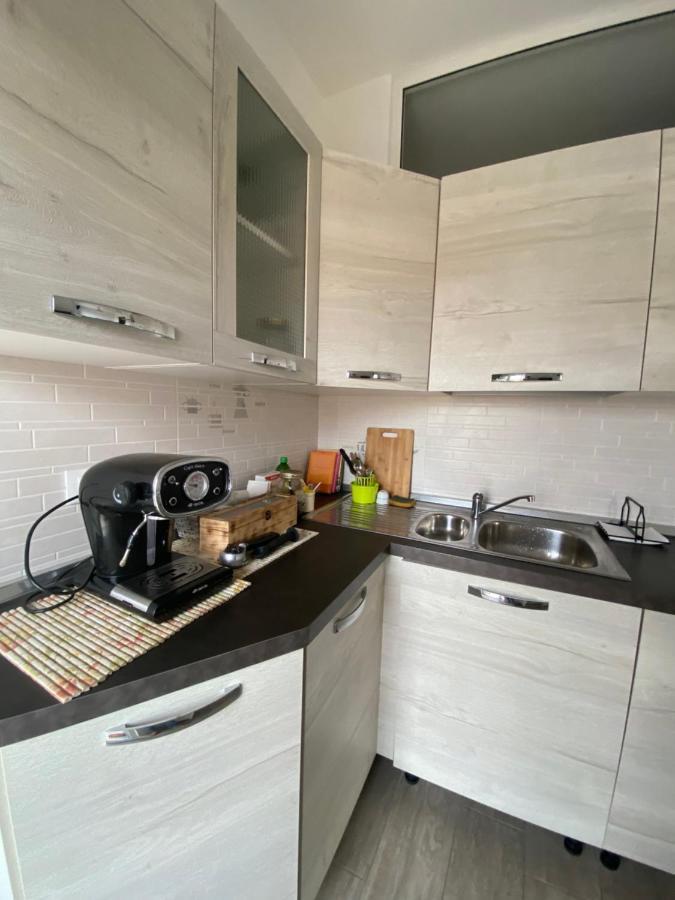 Bed and Breakfast Tres Joli Roma Exterior foto